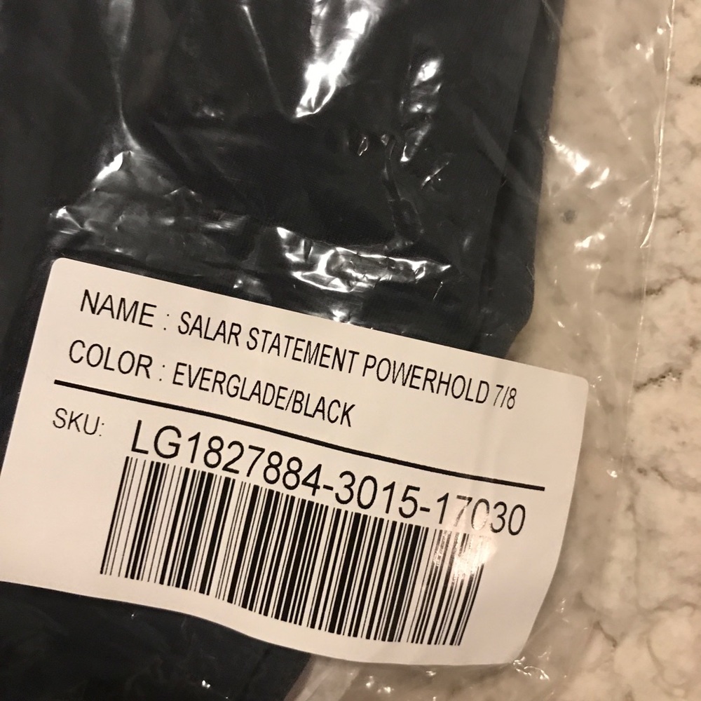 Fabletics Tights - Picture 2 of 4